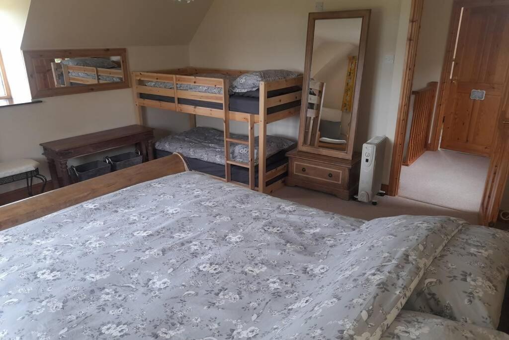 Rowan Cottages With Panoramic Views Of The Stiperstones And Walks On The Doorstep ชรูว์สเบอรี ภายนอก รูปภาพ