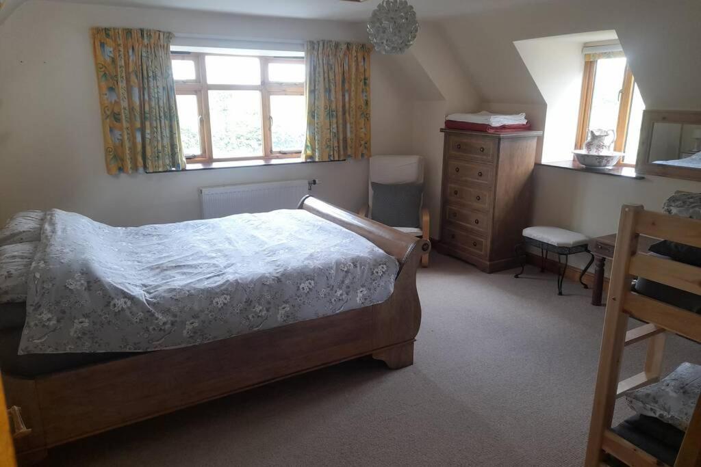 Rowan Cottages With Panoramic Views Of The Stiperstones And Walks On The Doorstep ชรูว์สเบอรี ภายนอก รูปภาพ