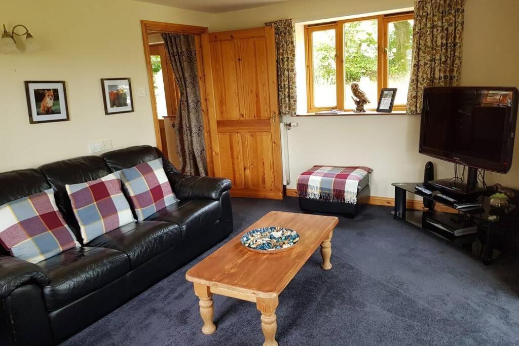 Rowan Cottages With Panoramic Views Of The Stiperstones And Walks On The Doorstep ชรูว์สเบอรี ภายนอก รูปภาพ